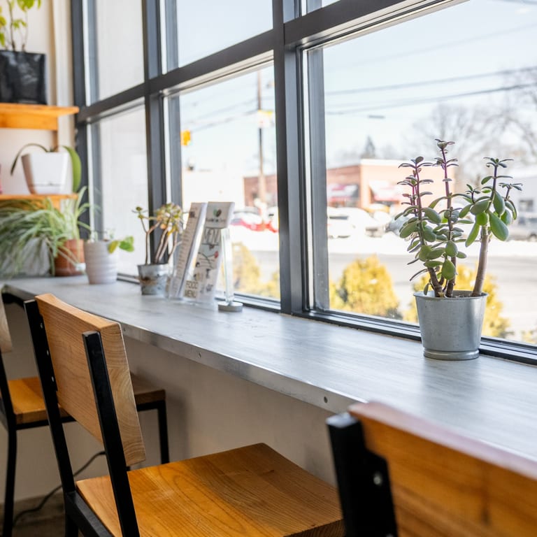 Building a Local Café Home 