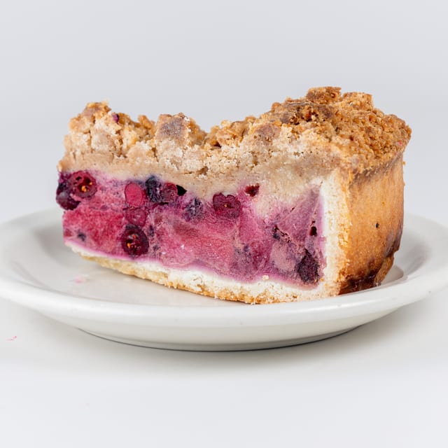 Apple Berry Crispy Cake.